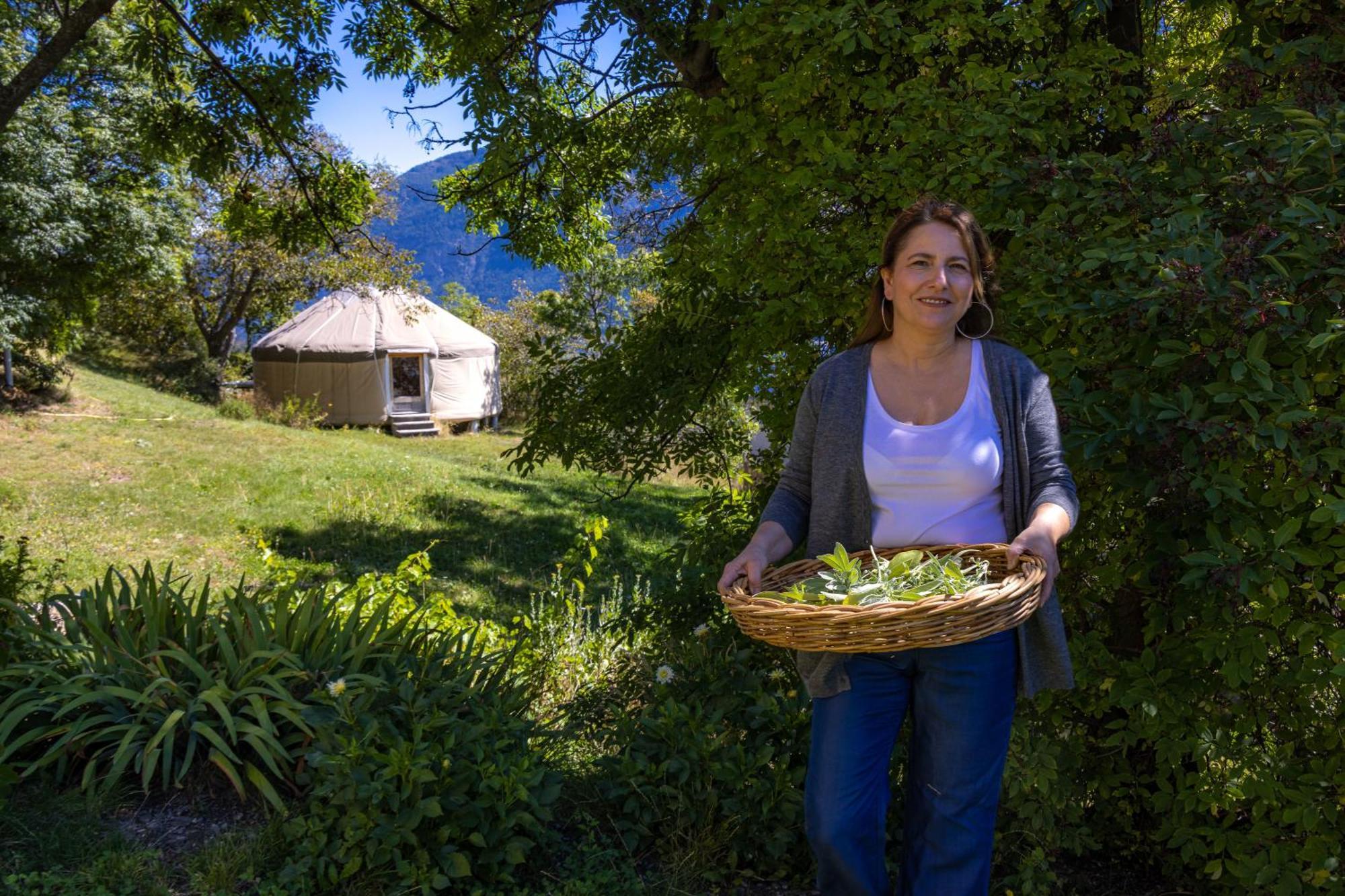 Bed and Breakfast La Ferme De Beaute Chateauroux-les-Alpes Exteriér fotografie