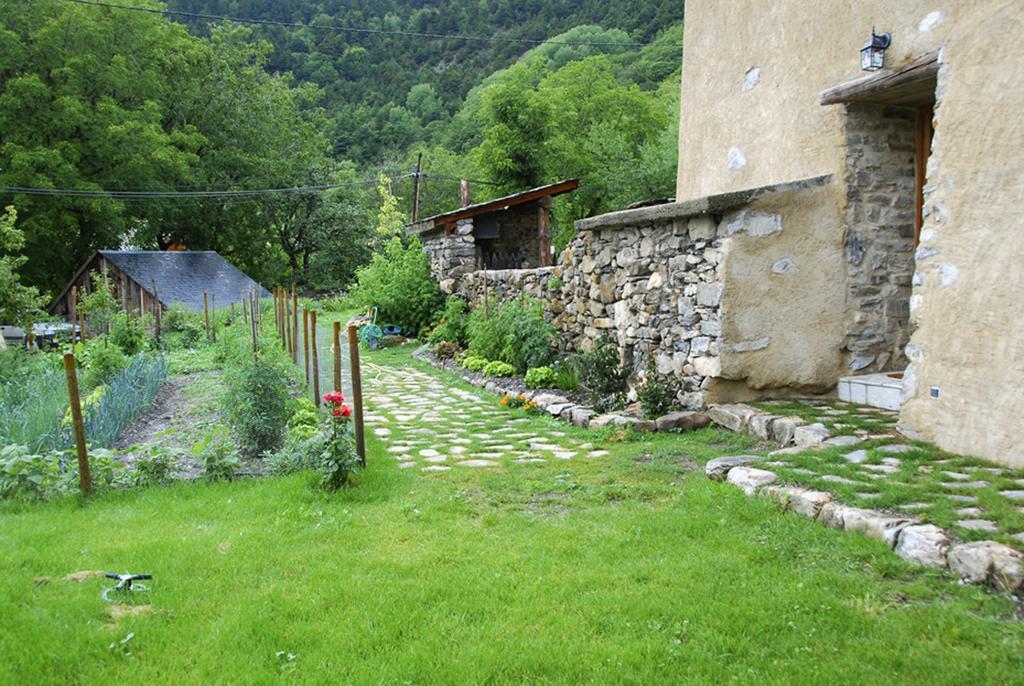 Bed and Breakfast La Ferme De Beaute Chateauroux-les-Alpes Exteriér fotografie