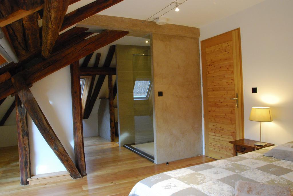 Bed and Breakfast La Ferme De Beaute Chateauroux-les-Alpes Pokoj fotografie